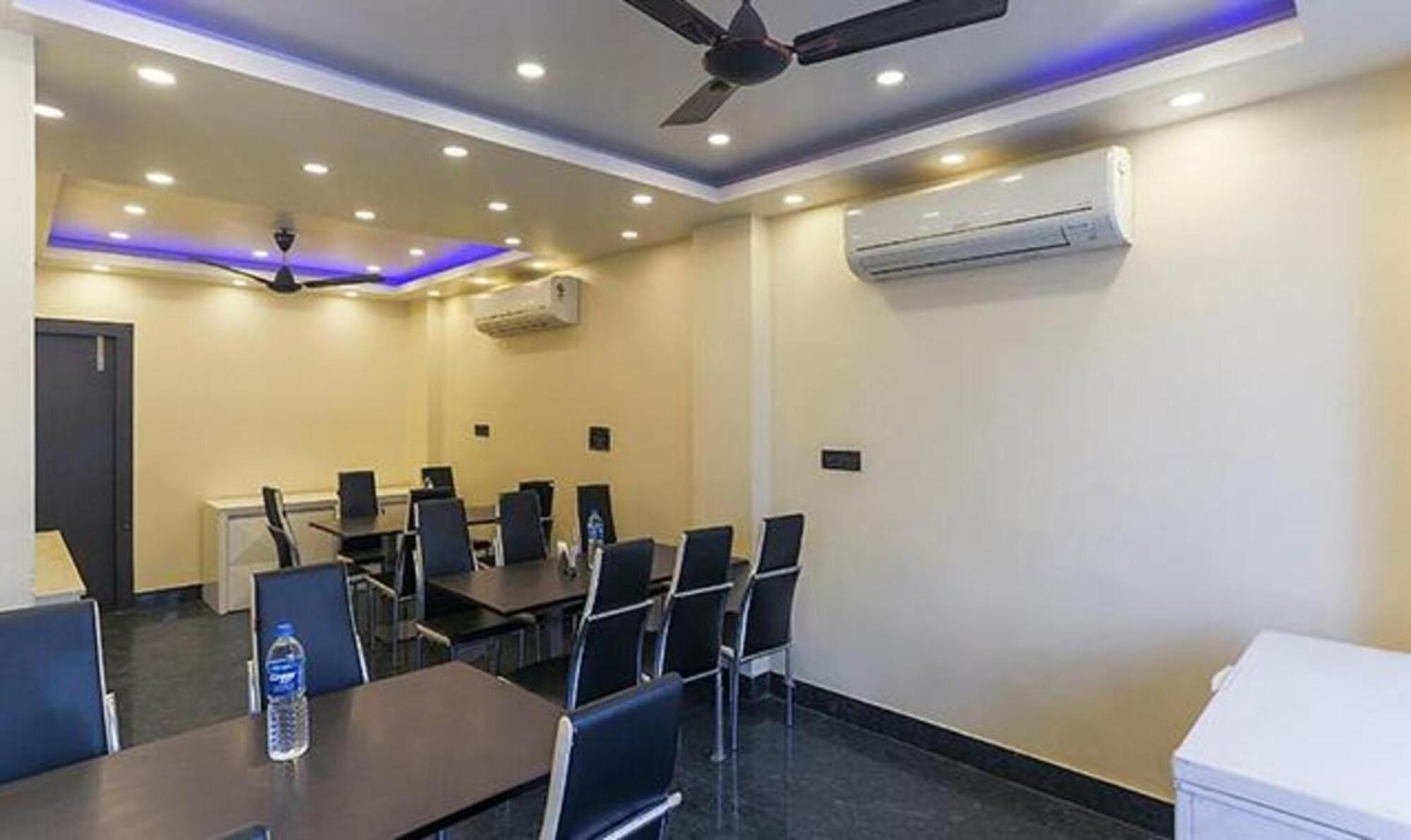 Fabhotel Aspiring Inn Jadabpur Exterior photo